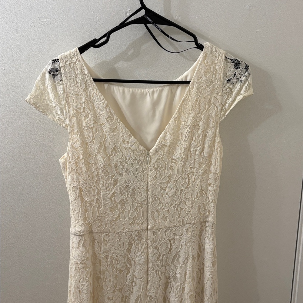 Vince Camuto Ivory Lace Midi Dress - Picture 10 of 12